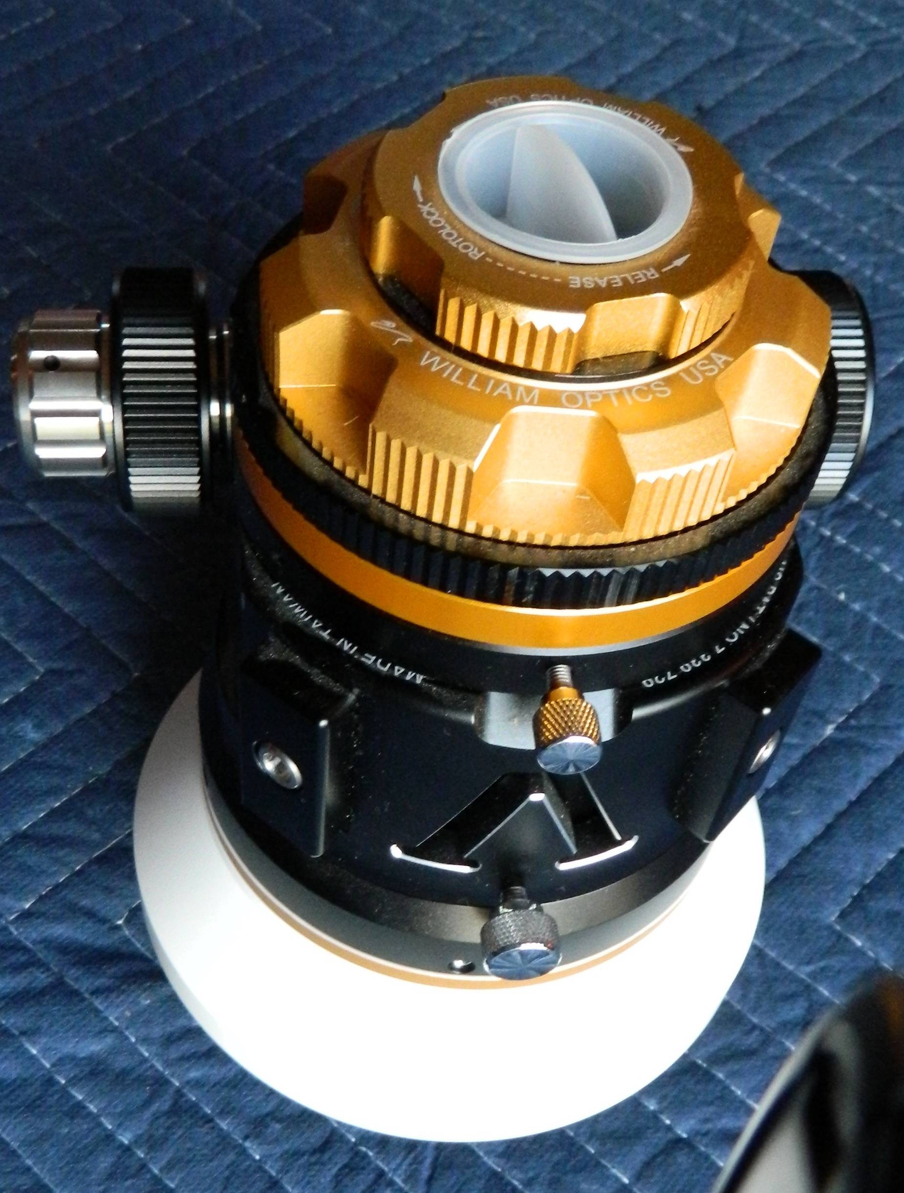 William Optics 132FLT +Moonlite Auto Focuser + WO68ii FF/FR Astromart