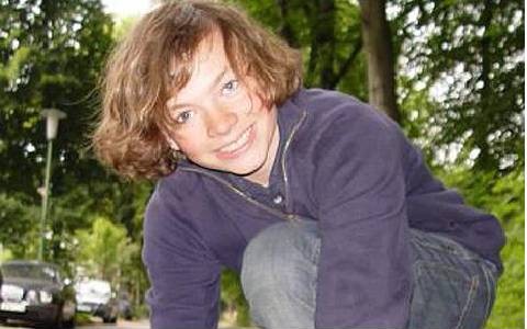 14 year old German boy hit by Meteorite.