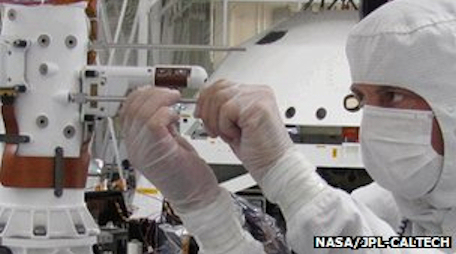 Mars rover: Wind sensor damaged on Nasa's Curiosity