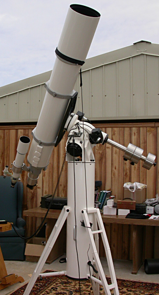 Observing the Moon, Sweating it out with an 8" Refractor
