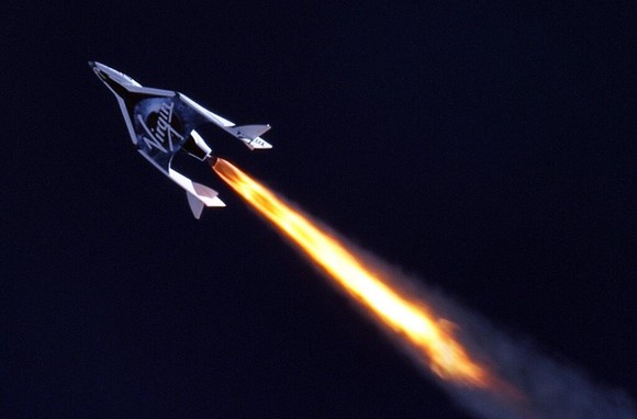  Virgin Galactic SpaceShip Two Rockets Closer to Space