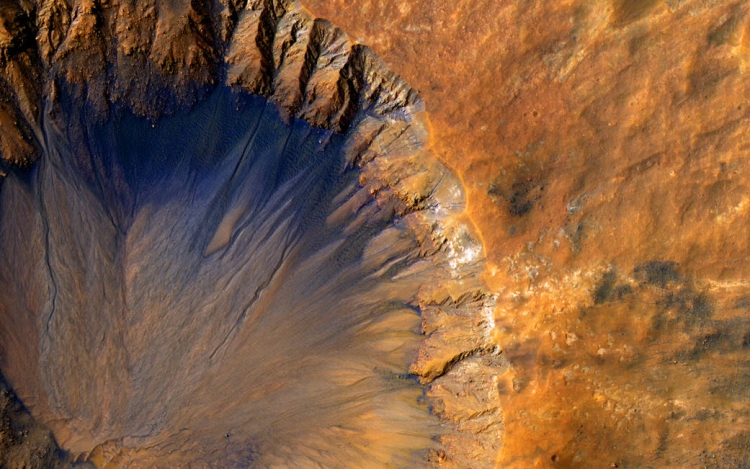 One Decade After Launch, Mars Reconnaissance Orbiter Still Going Strong