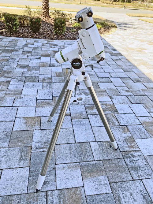 SKY-WATCHER HEQ5 PRO SYNSCAN GO-TO EQUATORIAL MOUNT