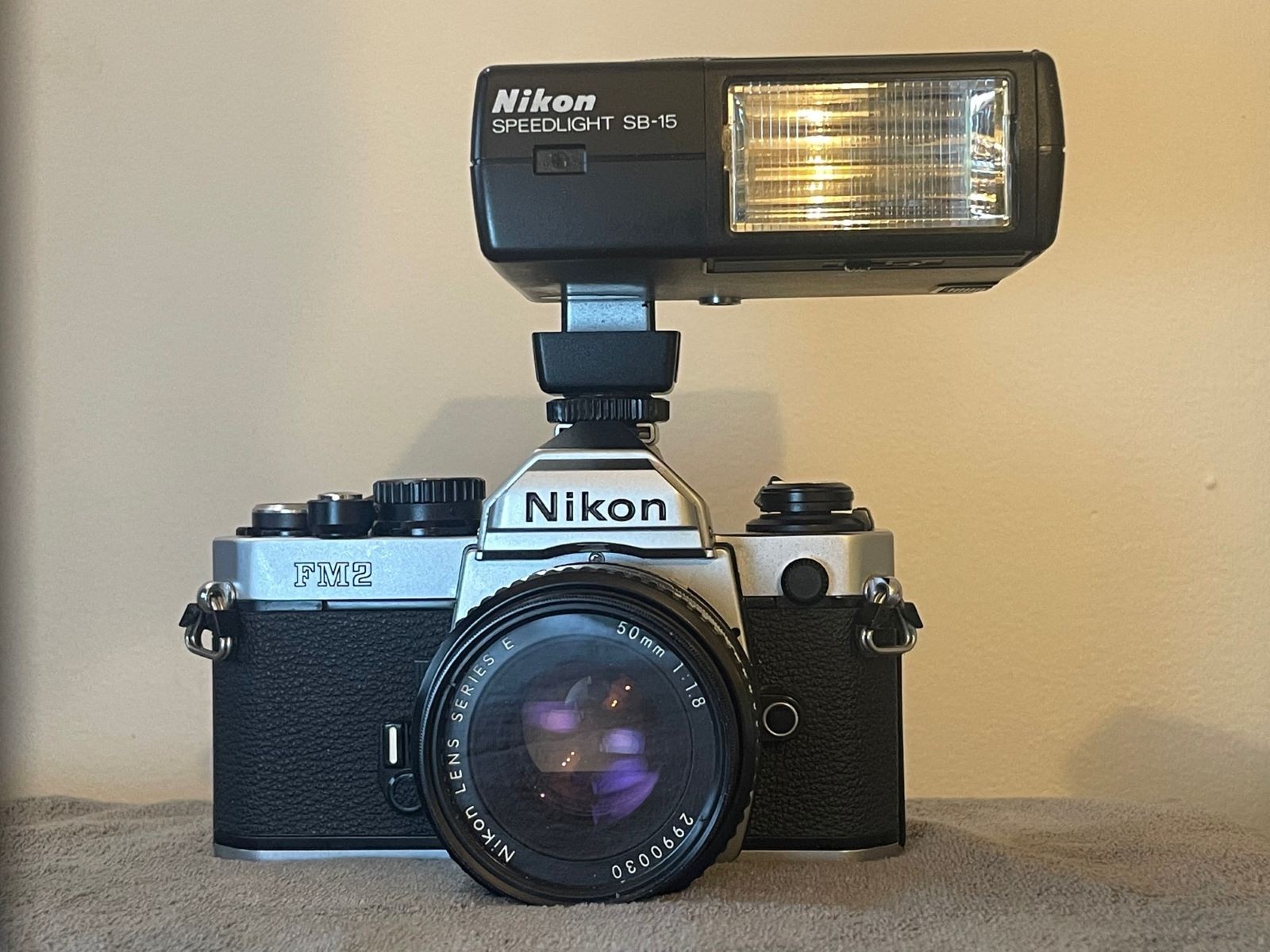 NIKON FM2N, 50MM f/1.8 & SB15 Flash (Final Reduction) Astromart