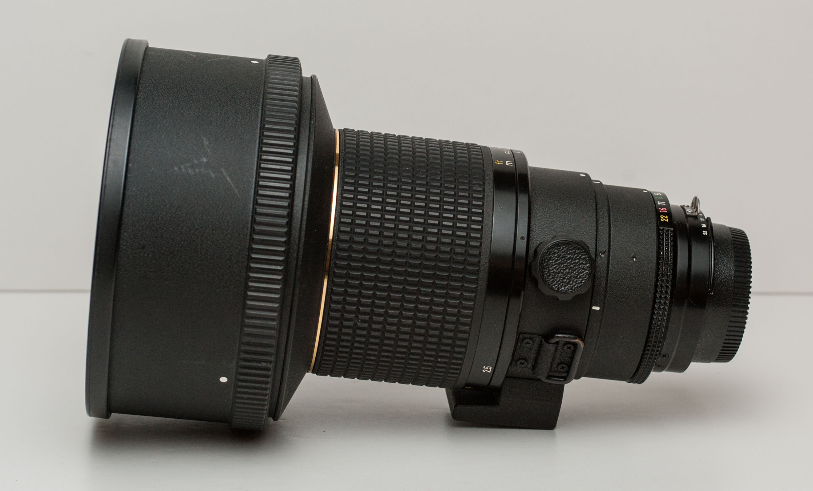 Nikon Nikkor 200mm f2 Ai-S Lens - Excellent | Astromart