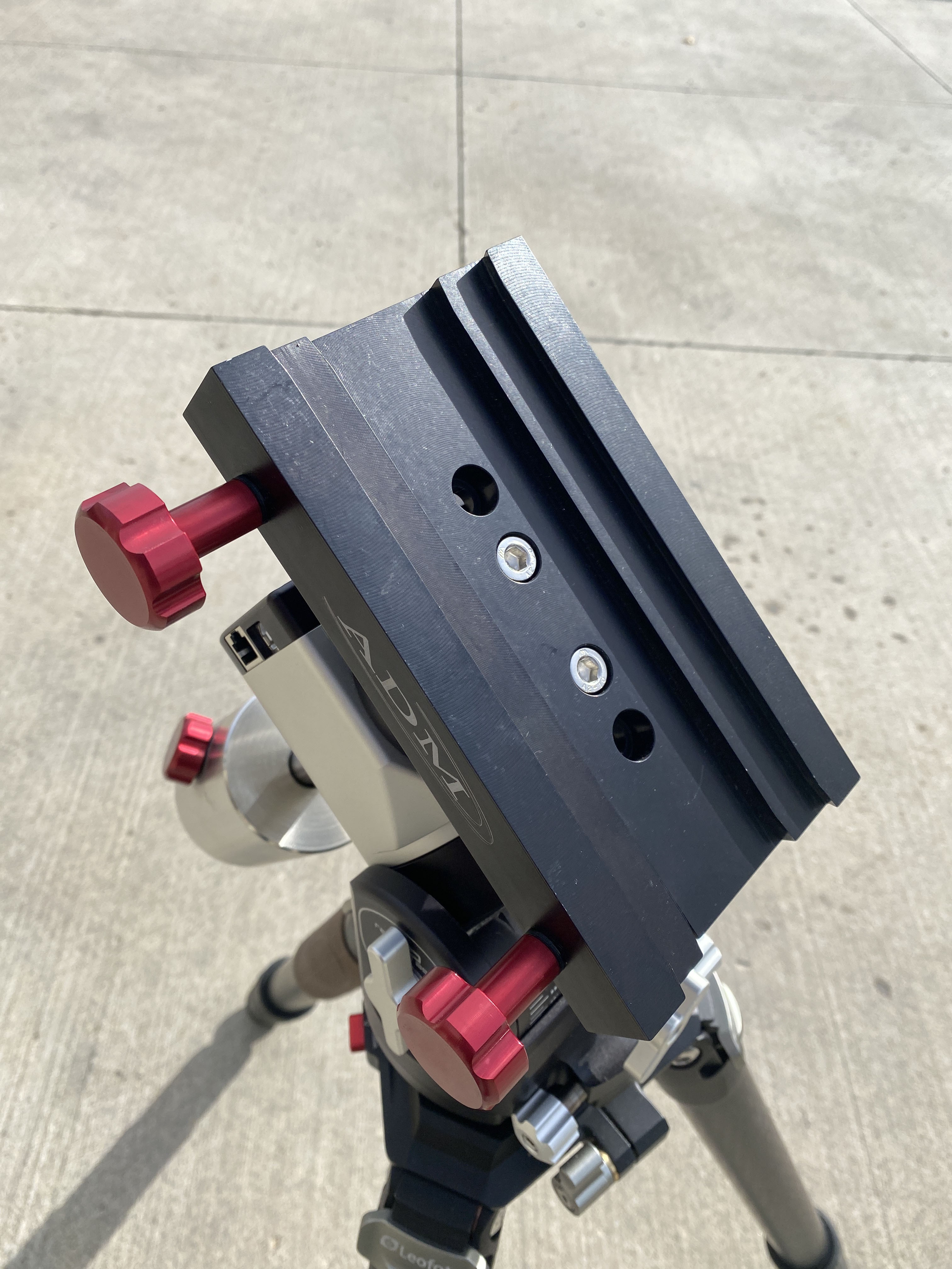 Rainbow Astro RST135 With Accessories and LeoFoto 404C Tripod Astromart