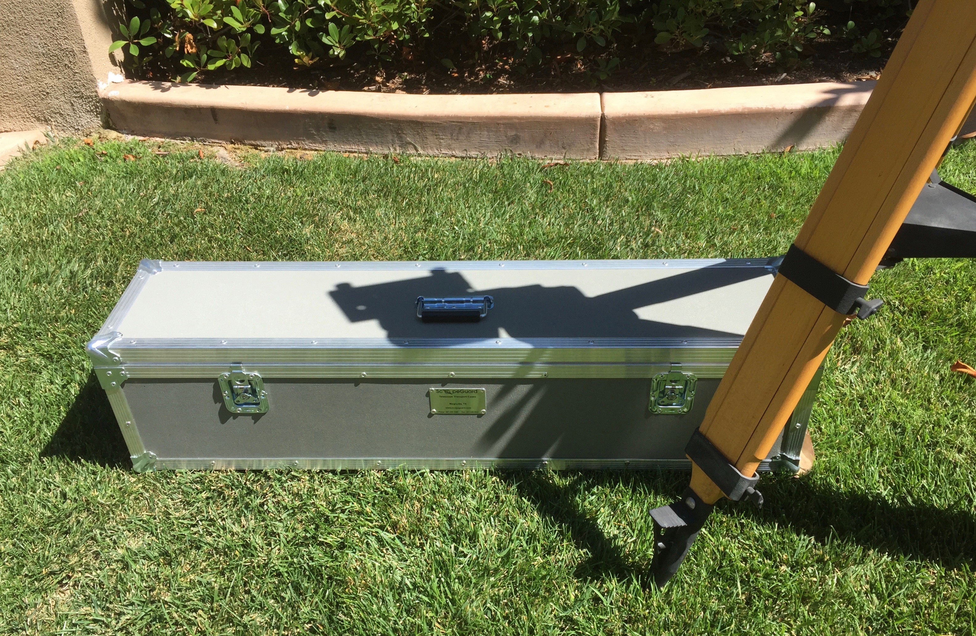 Vintage AP 130MM F8 with Scopeguard case rings and dovetail plate