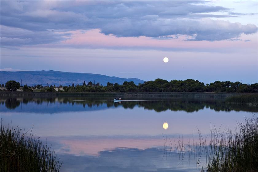 Diaz Lake Moonrise