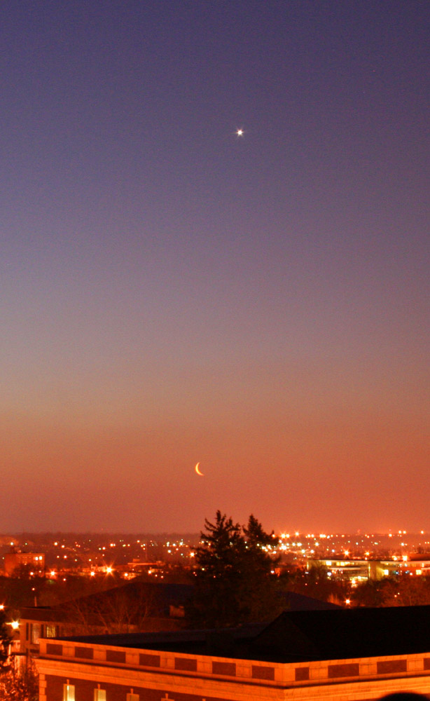 Wanning Crescent and Venus