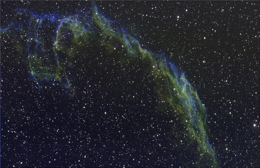 Eastern Veil Nebula in Hubble Palette