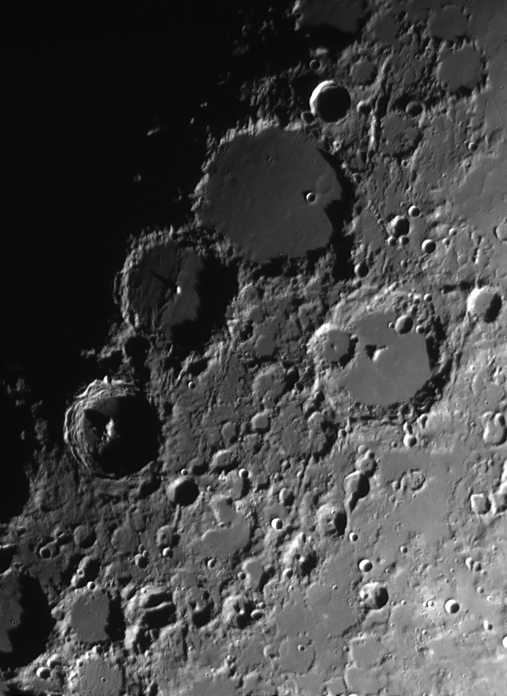 Ptolomeus Crater