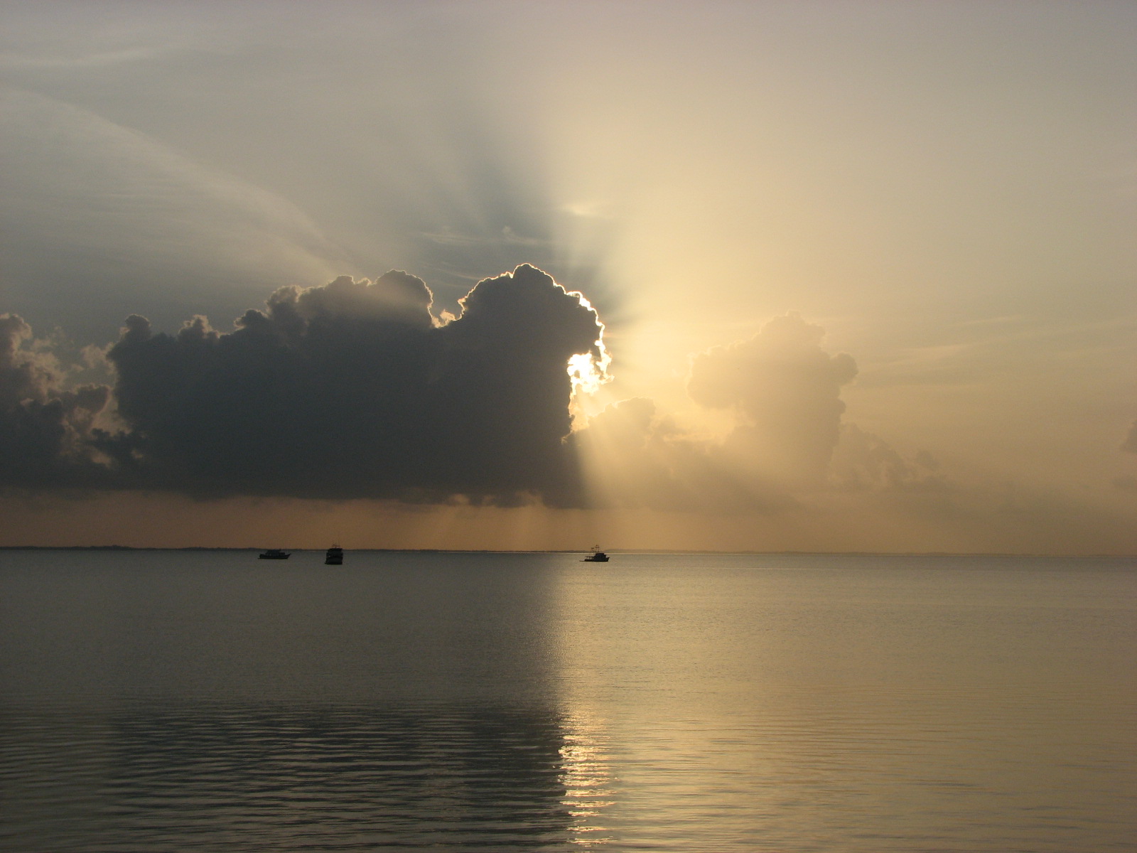 Sunrise... LaMaskitia Honduras