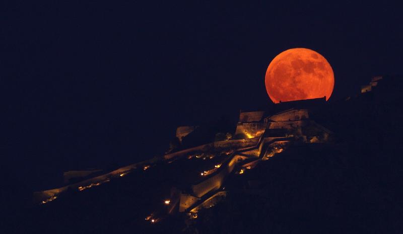 Castle moonrise.