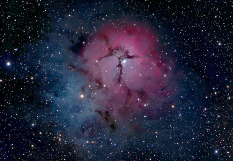 M20 - The Trifid Nebula image