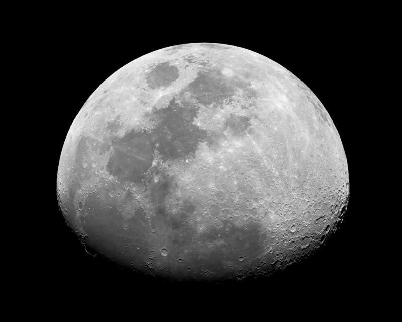 Black and white Luna...