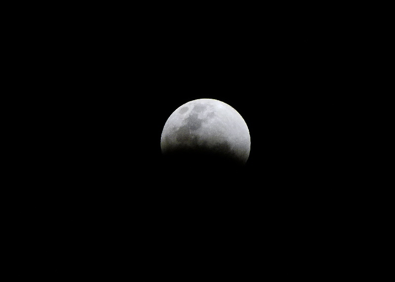 total lunar eclipse Dec 2011