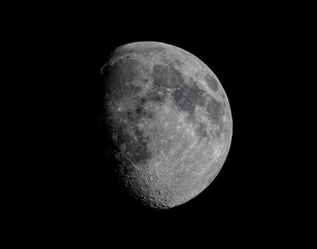 Sept Moon