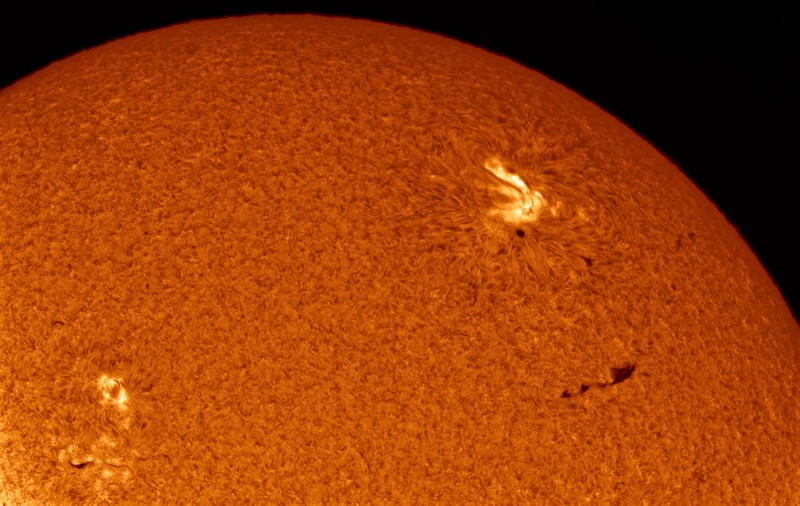 Sunspot Flare AR2781