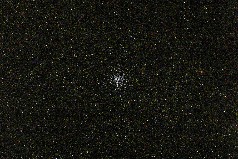 Wild Duck Cluster in Milky Way