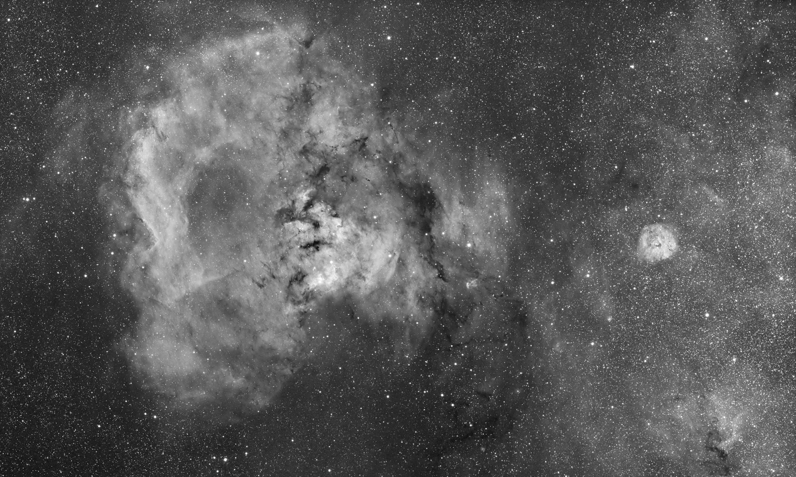 NGC 7822