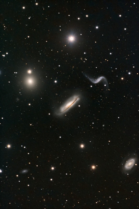Hickson 44 galaxy cluster in Leo