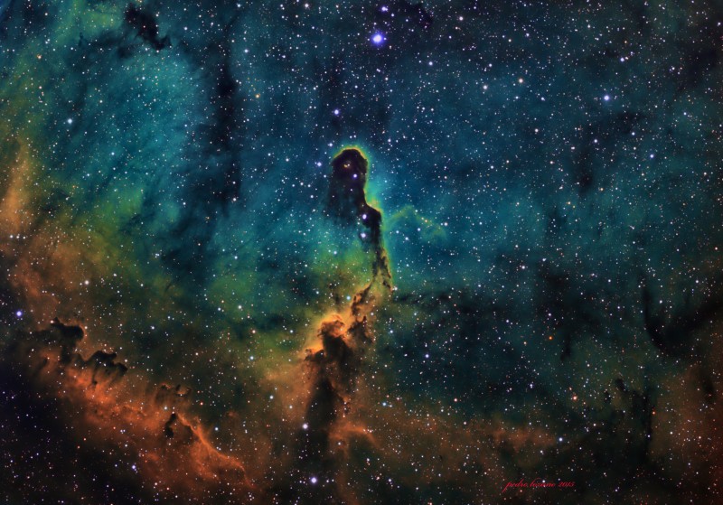 IC1396 trunk nebula Hubble palette