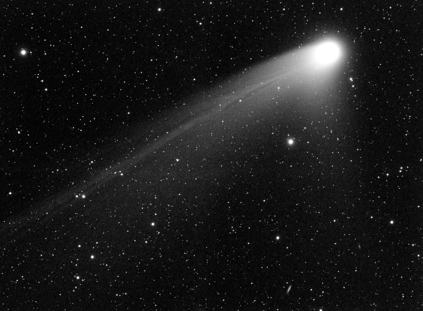 C/2001 Q4-Mosaic