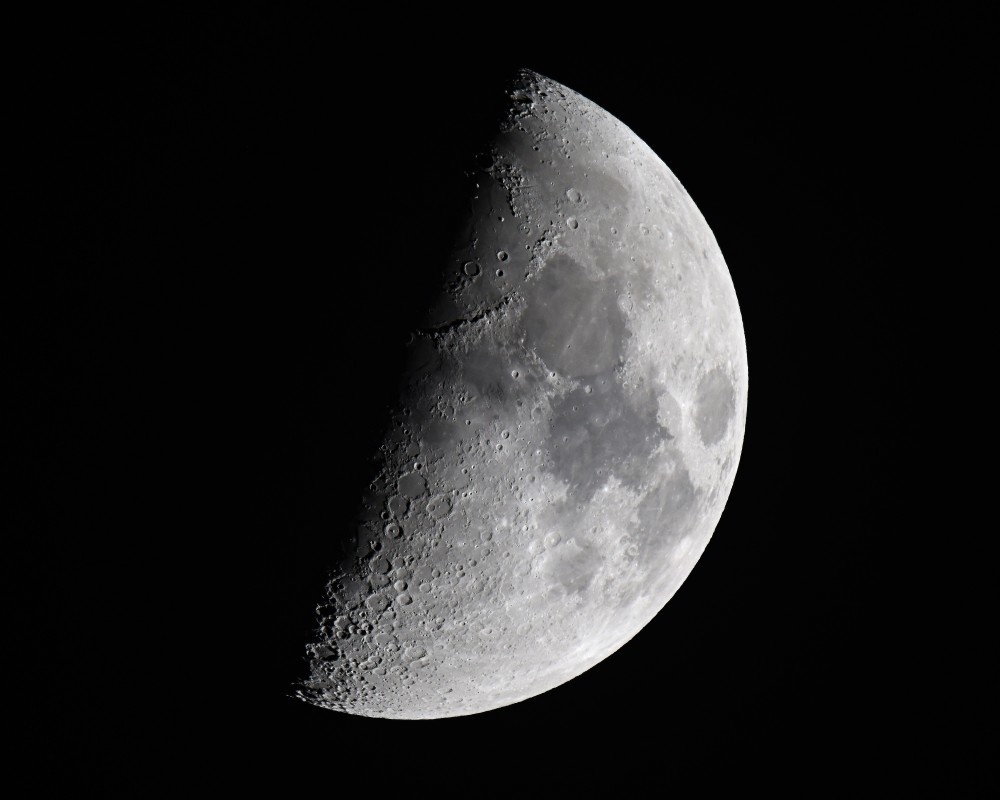 First Quarter Moon 10 Oct 2024