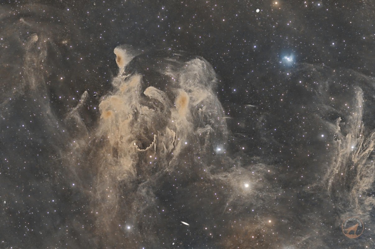 LBN762 (The Drunken Dragon Nebula)