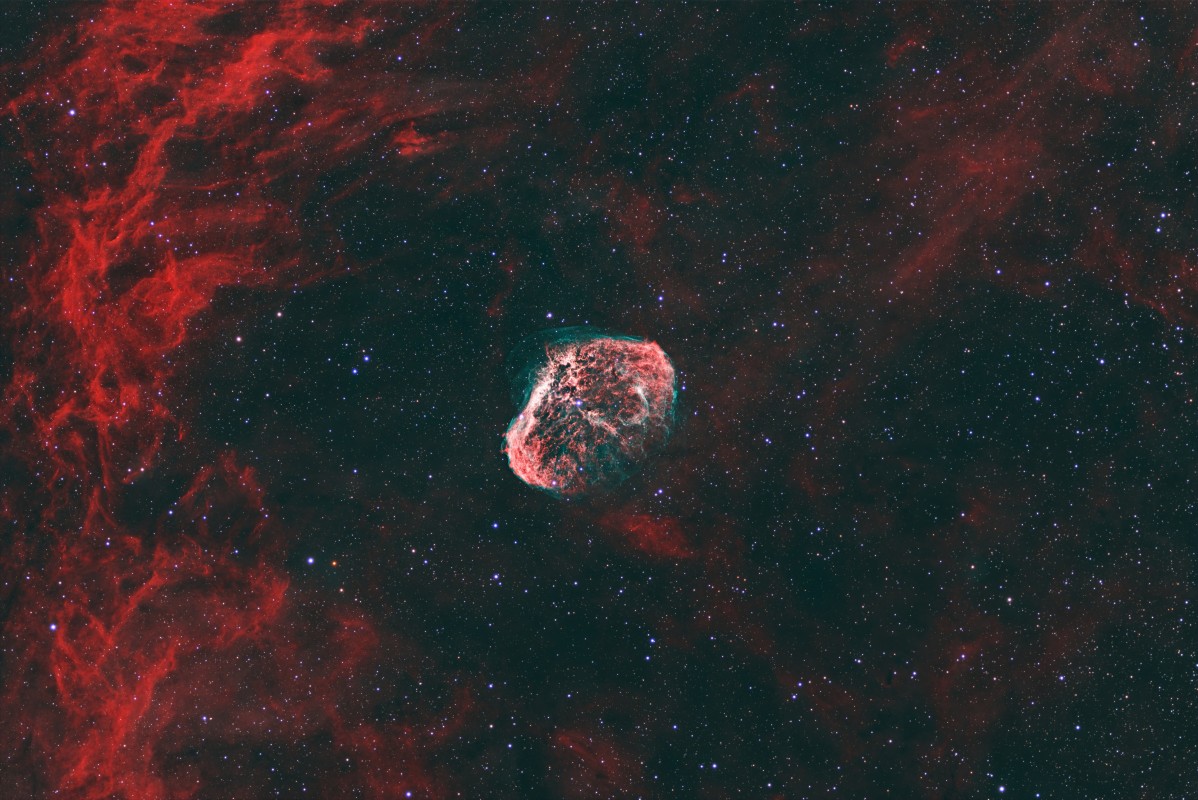 Crescent Nebula NGC 6888