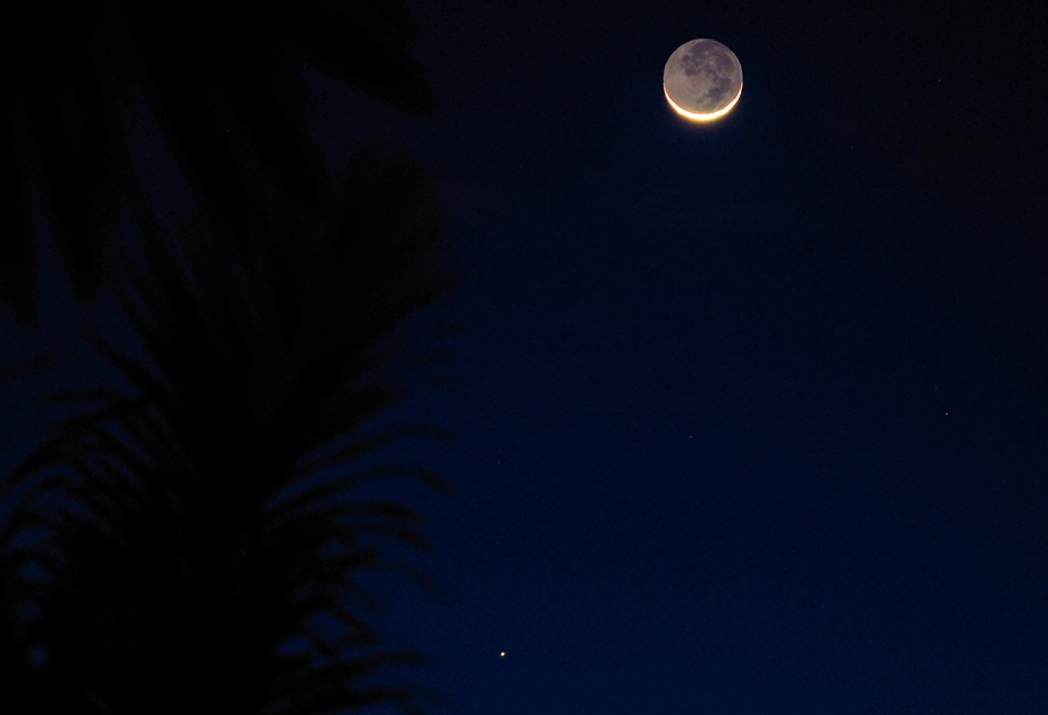 Mercury and the Cresent Moon
