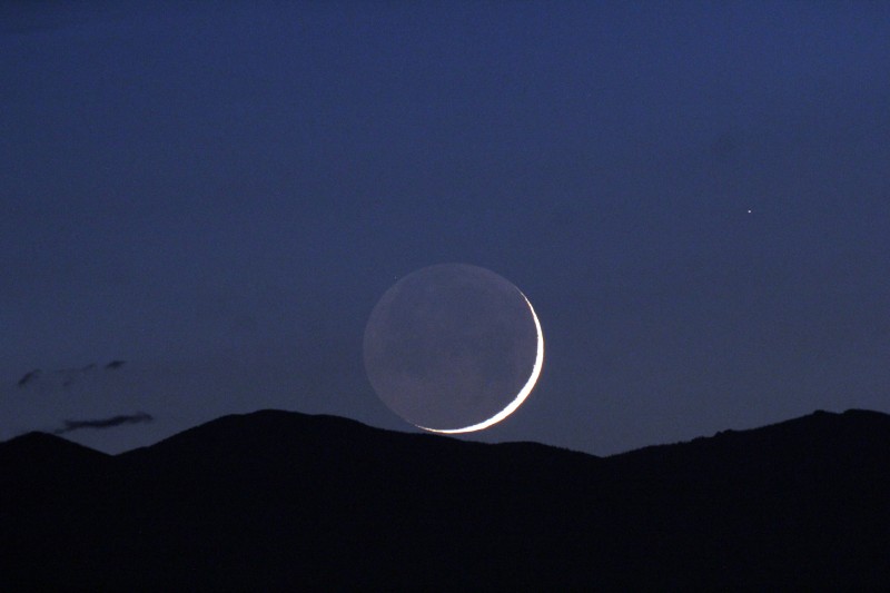 Moon set and Mercury 6/4/2019 image
