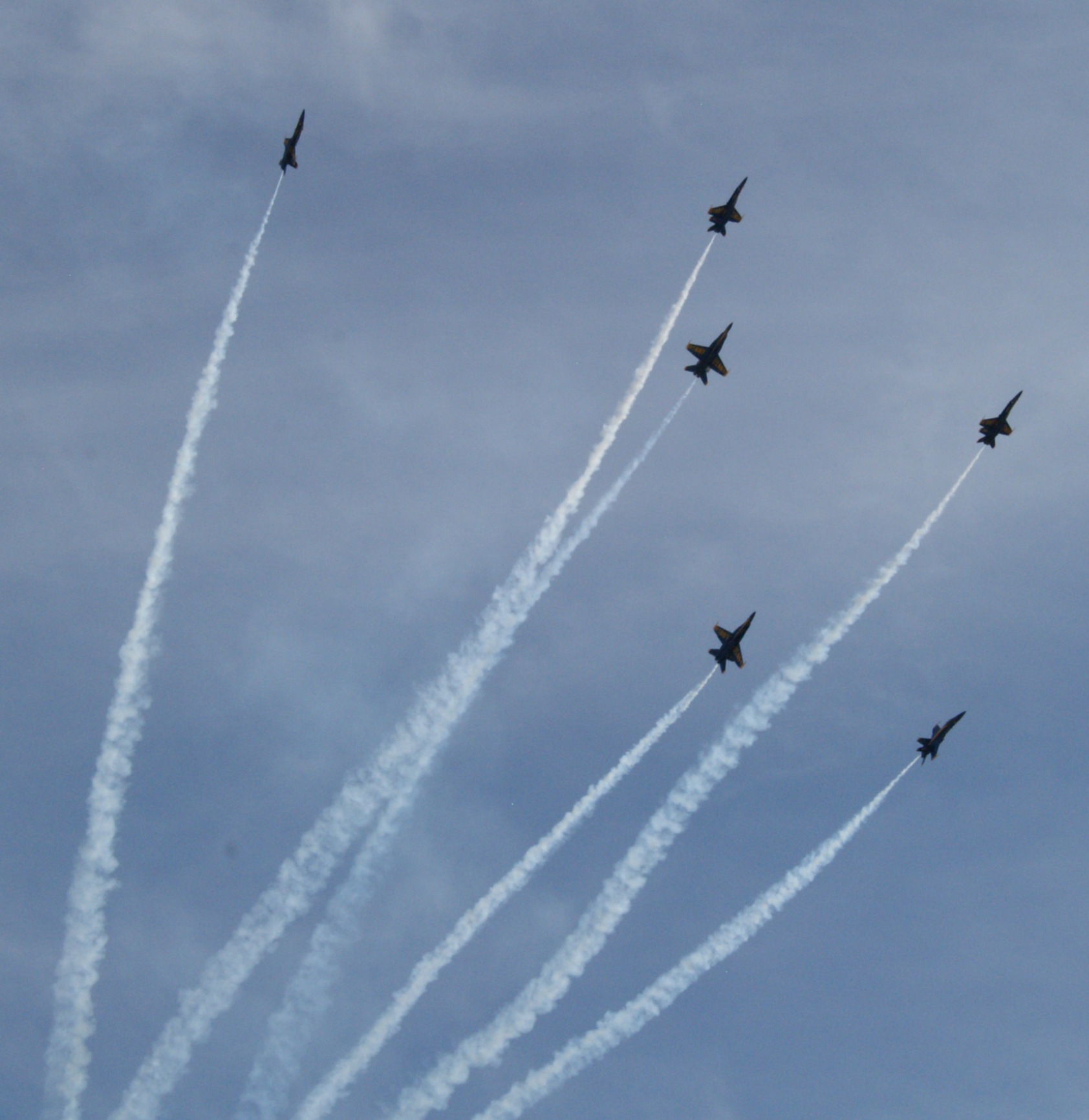 Diverging Angels